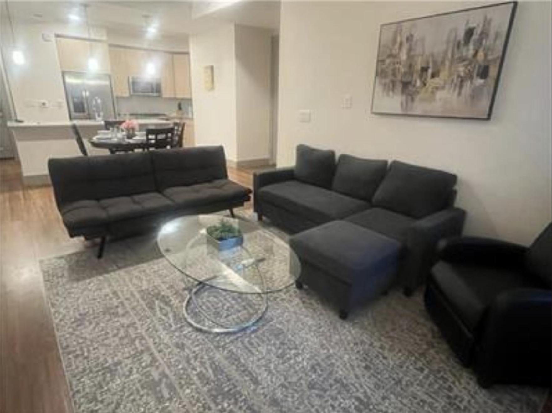 Resort-Style Apartments Near The Galleria Houston Room photo