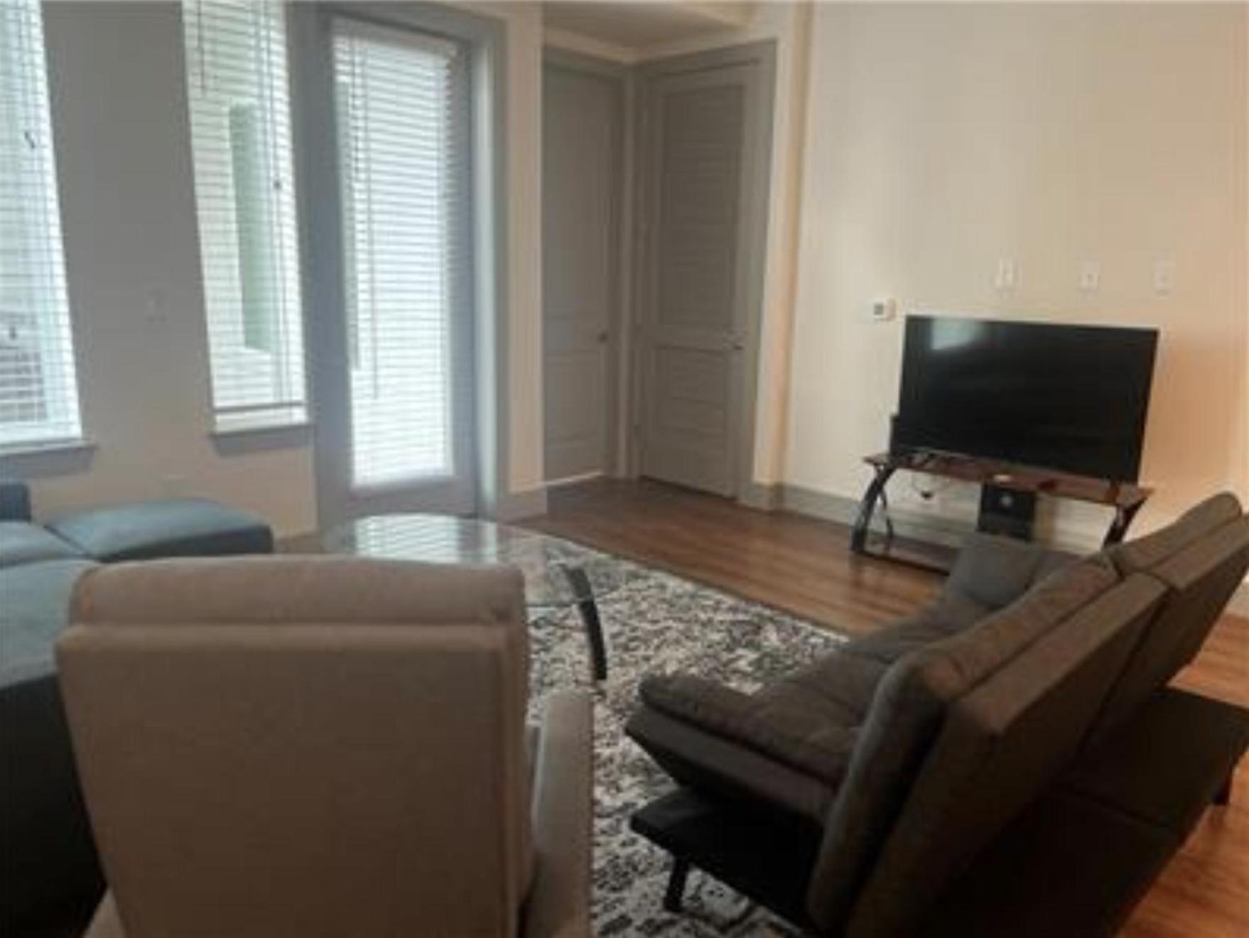 Resort-Style Apartments Near The Galleria Houston Room photo