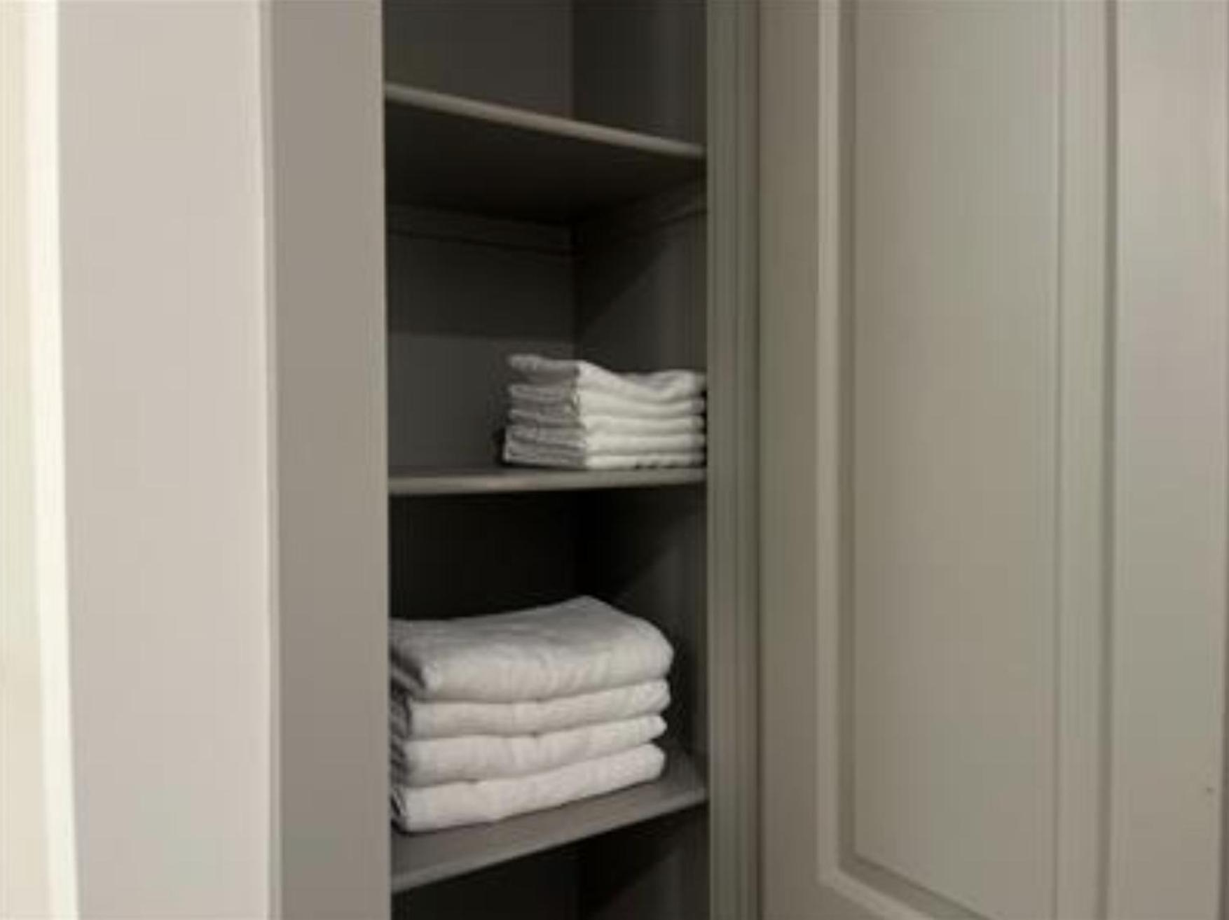 Resort-Style Apartments Near The Galleria Houston Room photo