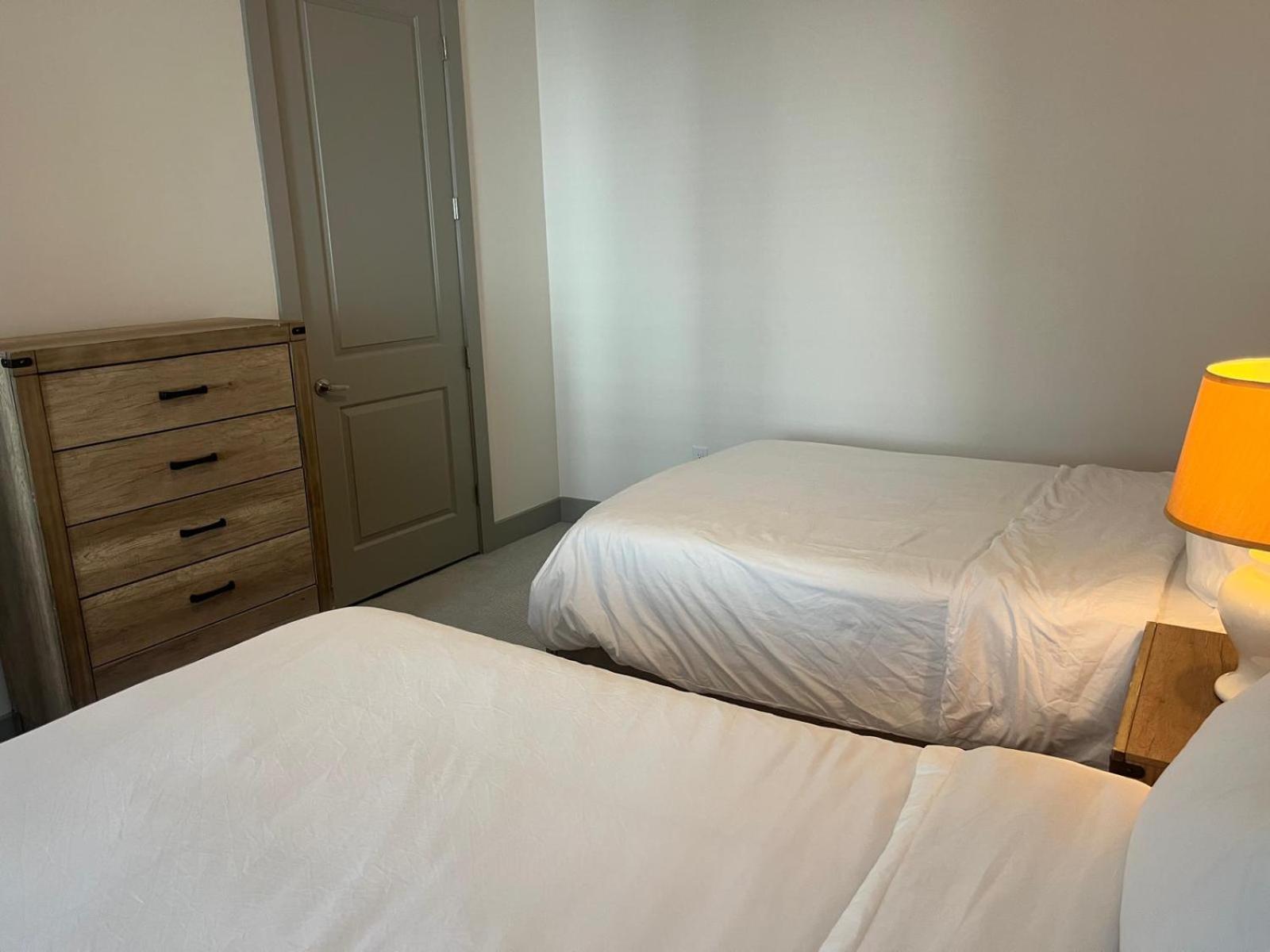 Resort-Style Apartments Near The Galleria Houston Room photo